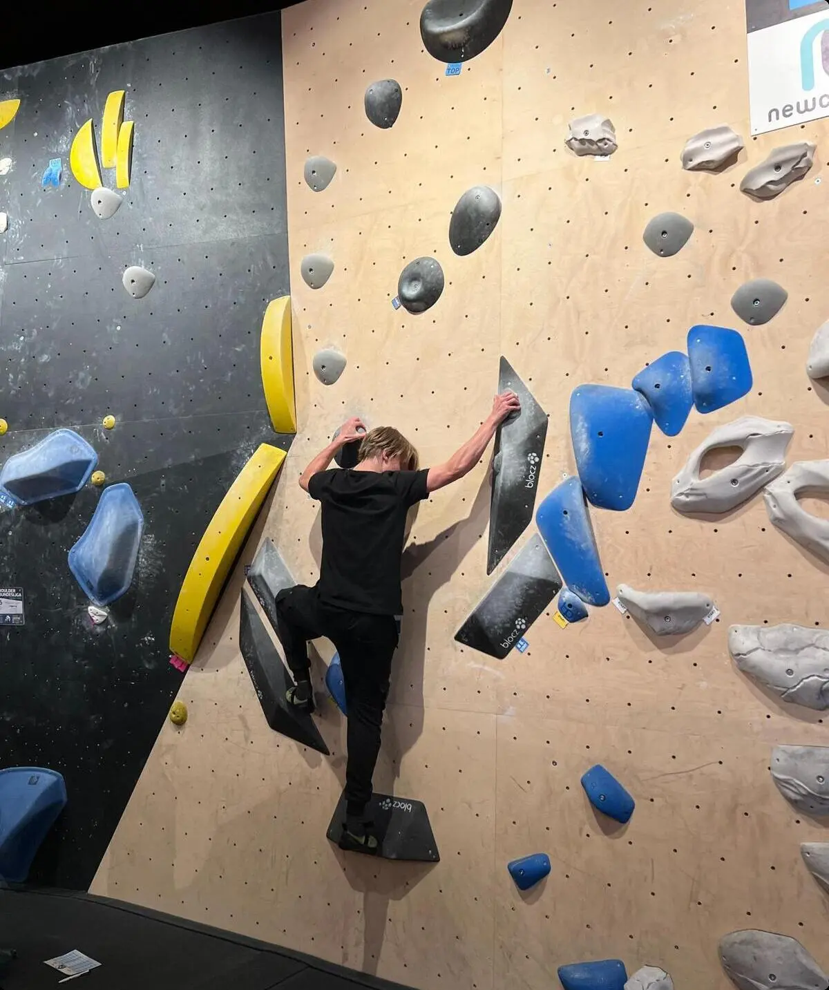 Boulderer in der Halle | © DAV AlpinClub Kassel
