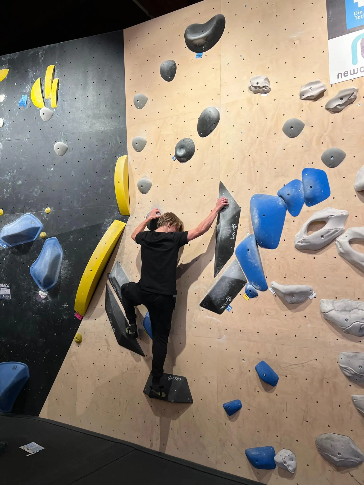 Boulderer in der Halle | © DAV AlpinClub Kassel